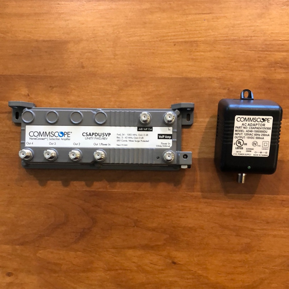 COMMSCOPE HomeConnect Subscriber Amplifier CSAPDU5VP and AC Adaptor EUC
